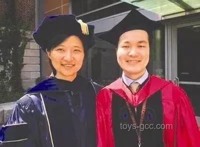 首位哈佛演讲华人何江：科研创业并进，引领未来健康科技